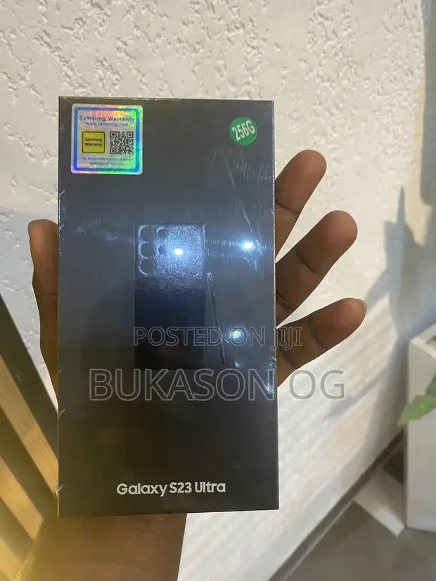 New Samsung Galaxy S23 ultra 256gb