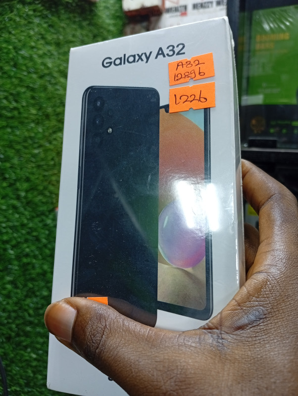SAMSUNG A32 128GB