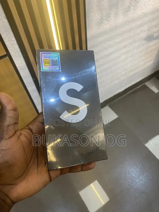 New Samsung GalaxyS22 Ultra 128gb